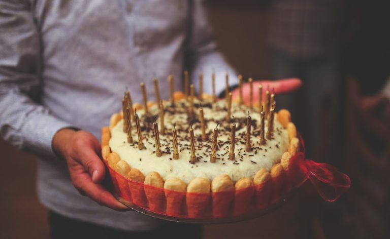 A Slice of Happiness: How Cakes Bring People Together